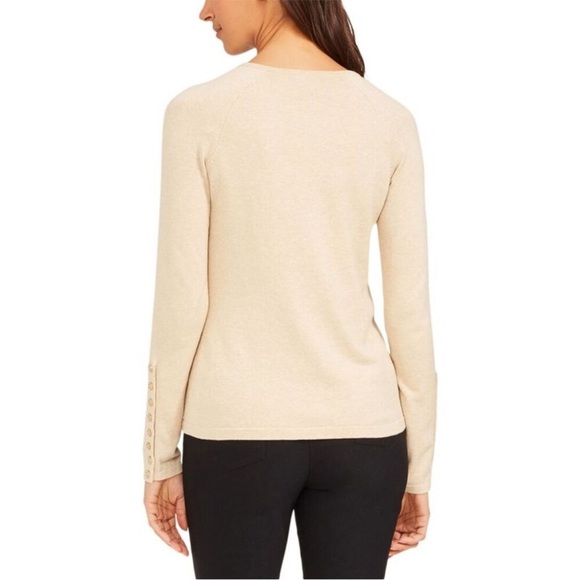 J.Mclaughlin Womens Jamey 100% Cashmere Sweater Ivory Crewneck Size Medium NWT - Picture 2 of 11